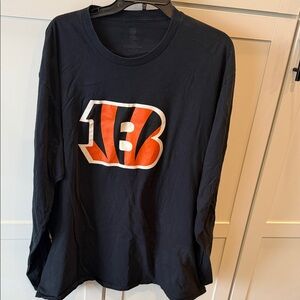 NFL Men's Long Sleeve Tee with Orange & Black Bengals Logo